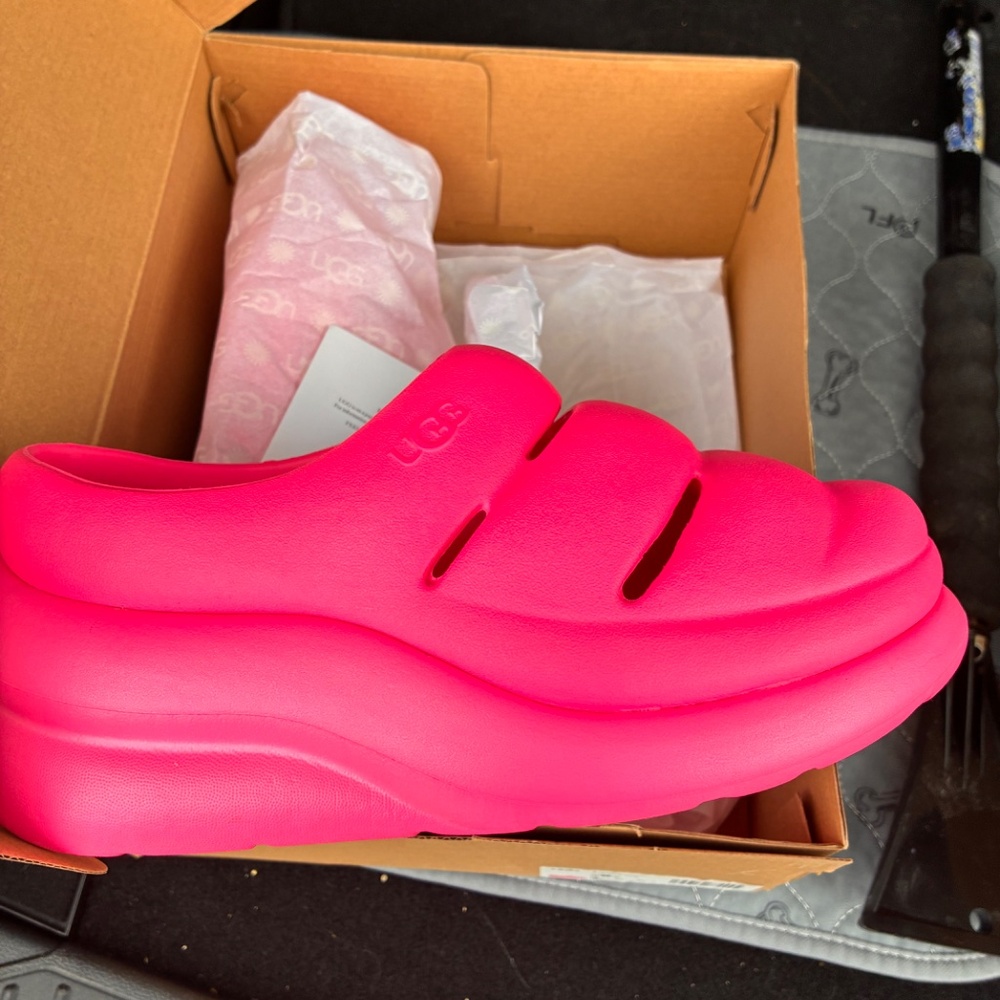 Ugg Slides NWT - image 4